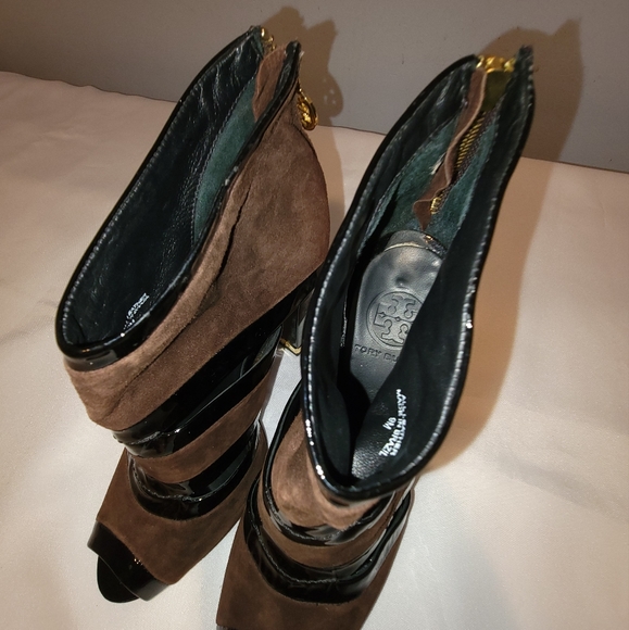 Tory Burch Lucille Brown Leather Peep Toe Logo Ankle US 9M - Picture 14 of 14